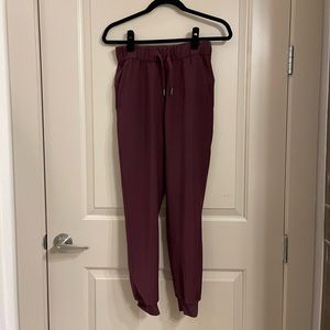Lululemon On The Fly Jogger 4